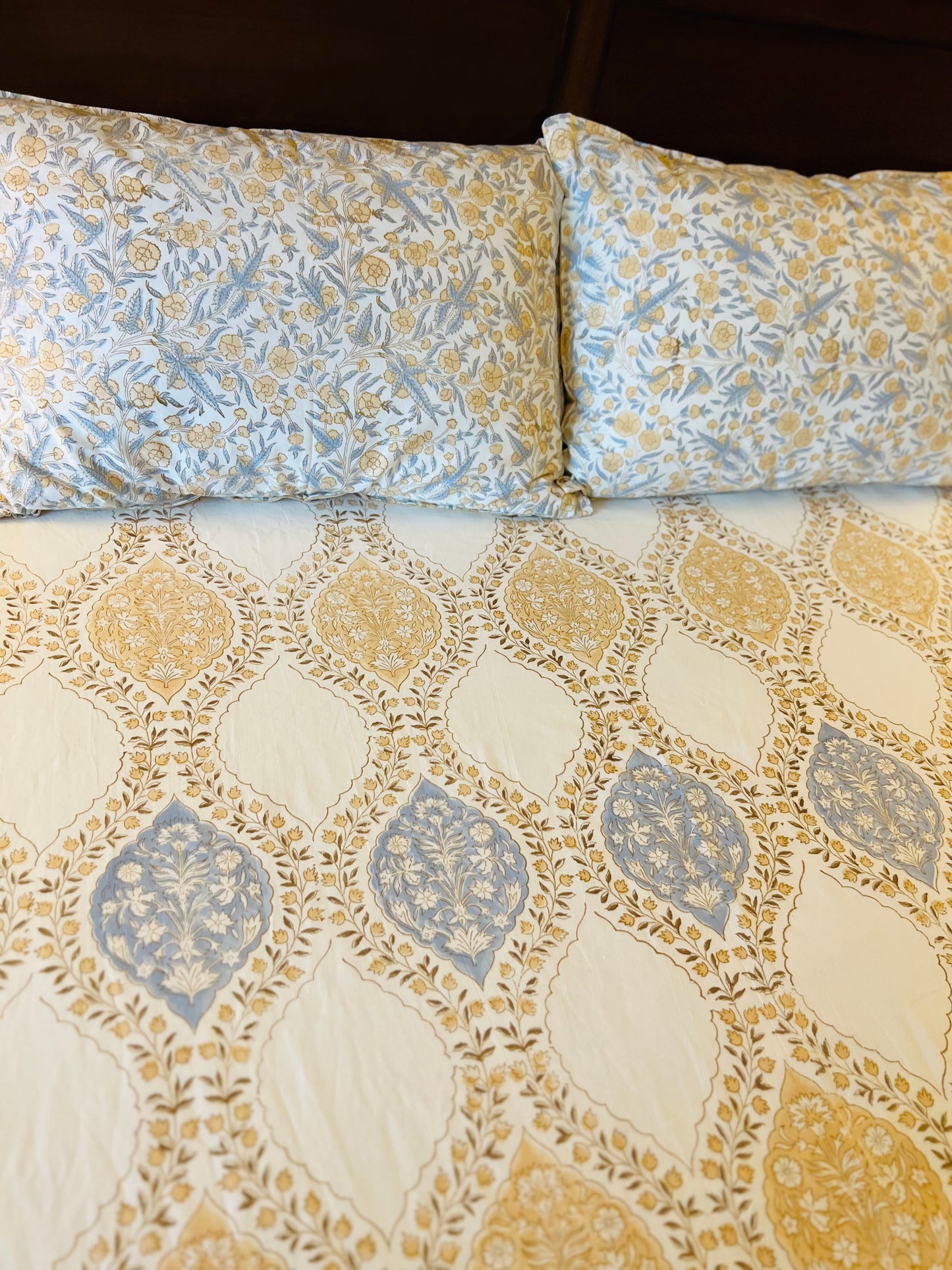 Jaipur block print cotton flat bedsheet with reversible pillow cases set