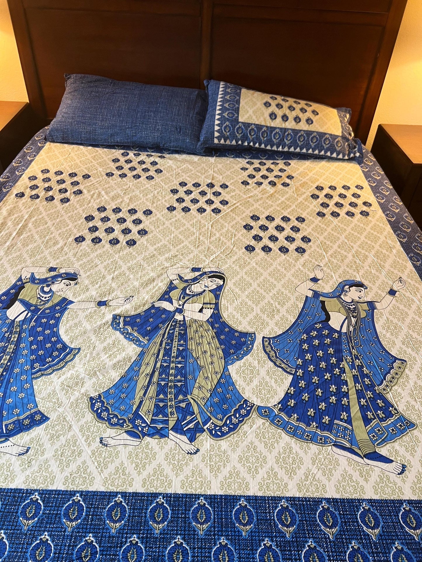 Handcrafted Traditional Indian Dance Print Cotton Washable Fitted Sheet