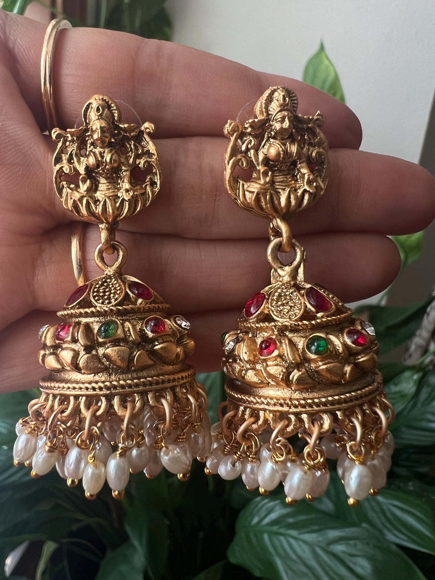 Temple Jewelry Necklace and Jhumka Earring Set – Gold Finish with Pearls