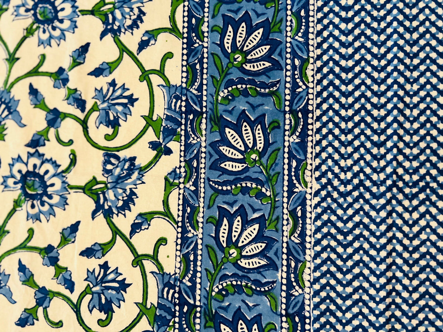 Handmade Floral Block Print Tablecloth with 6 Napkins