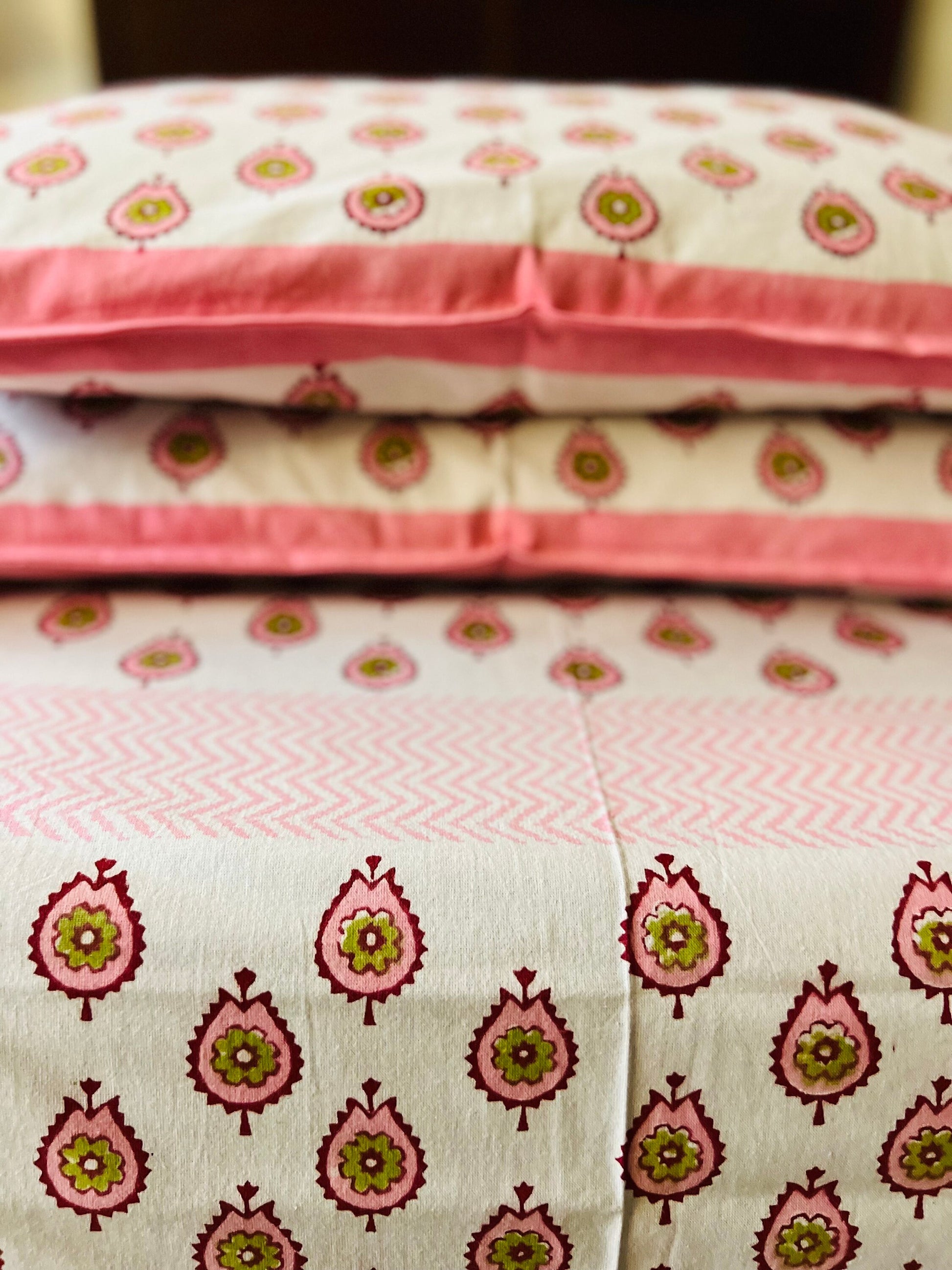 3 Piece Handmade Block Print Flat Bedsheet with 2 Pillows, 100% Cotton Washable 90x108 Inches, Floral Design Queen Set, Perfect Gift