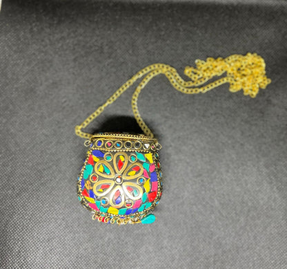 Multicolor Tibetan/Nepalese Brass Gold Tone Inlay Chip Stones Pendant